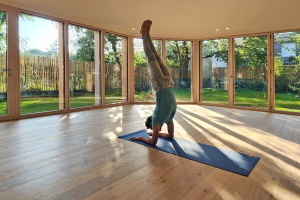 salle-yoga-cours-auray-kevin-haquet-2008-840px-min