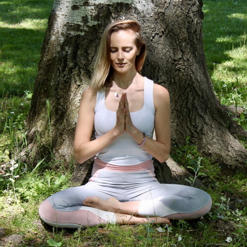 Louise Frenay, cours de Yin Yoga à Auray 56